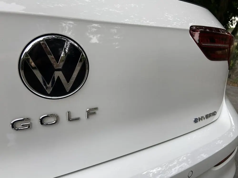 Volkswagen Golf 1.4 Ehybrid 204pk DSG 2022 Wit uit 2022, foto 3