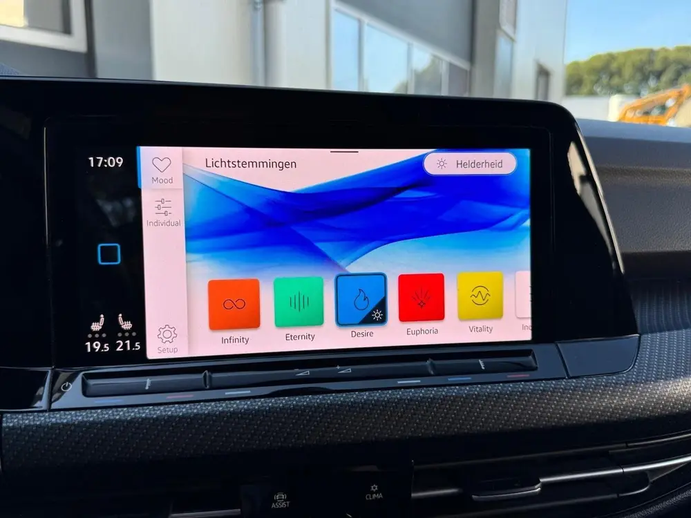 Volkswagen Golf 1.5 eTSI R-Line In/Exterieur | IQ Drive | Fu uit 2021, foto 16