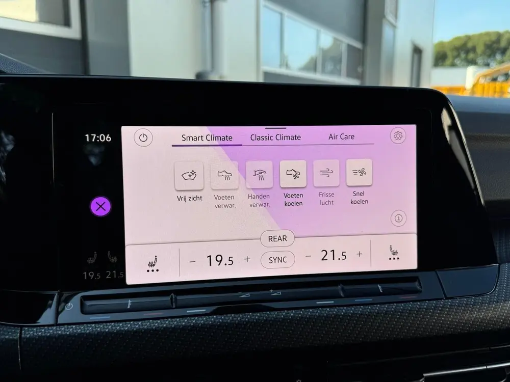 Volkswagen Golf 1.5 eTSI R-Line In/Exterieur | IQ Drive | Fu uit 2021, foto 18