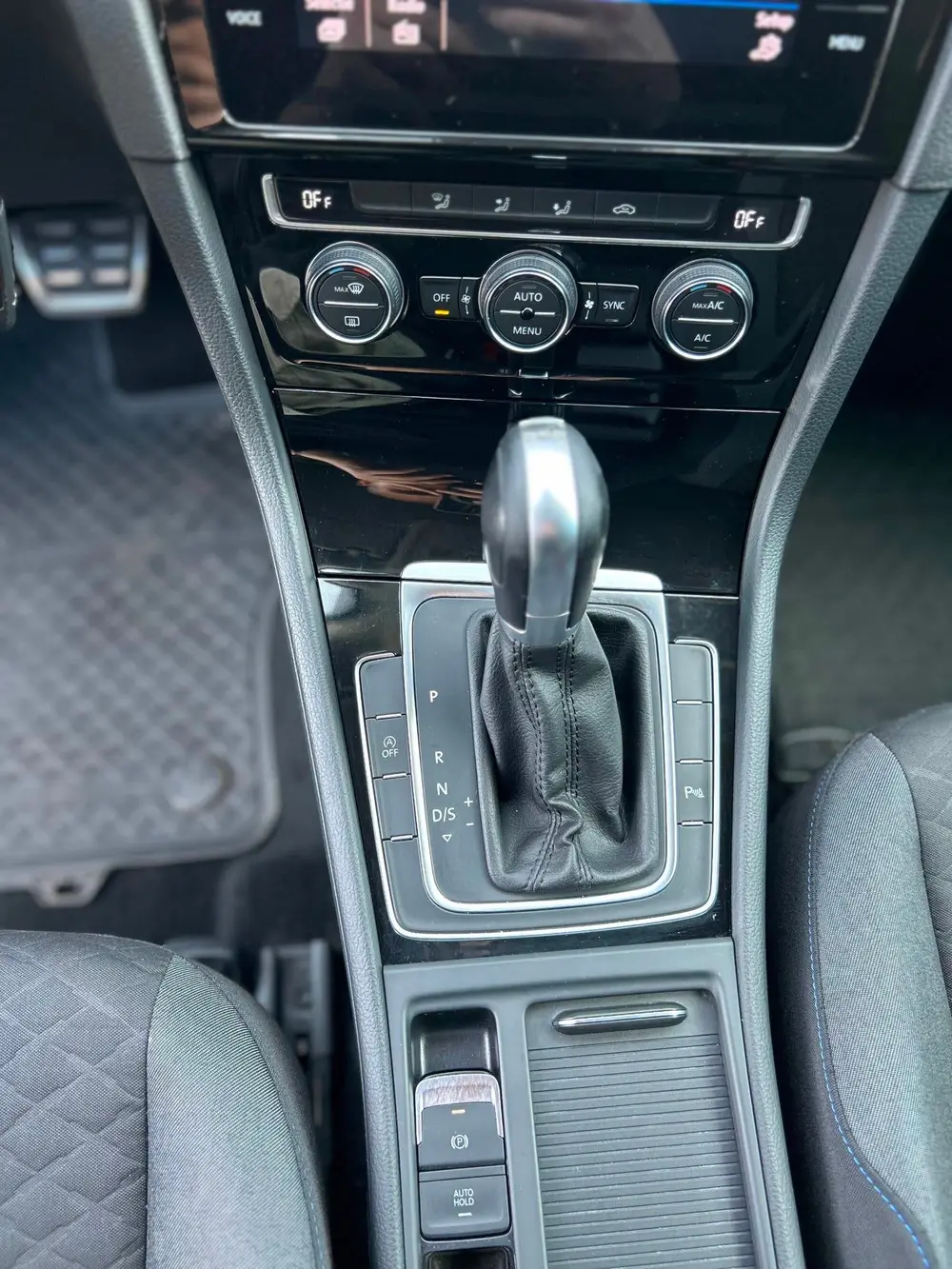 Volkswagen Golf Variant 1.5 TSI Highline Business R | Camera uit 2019, foto 16