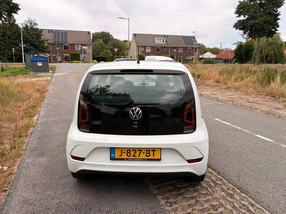 Volkswagen Up! 1.0 60PK 4D BMT 2020 Wit uit 2020, foto 3