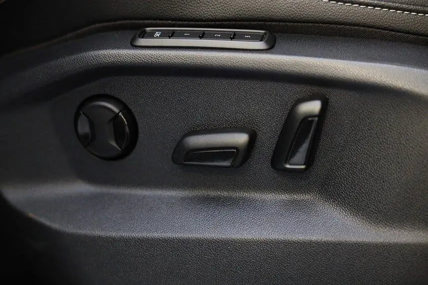 Volkswagen Tiguan 1.4 TSI eHybrid R-Line Business+ / Leder / uit 2022, foto 11