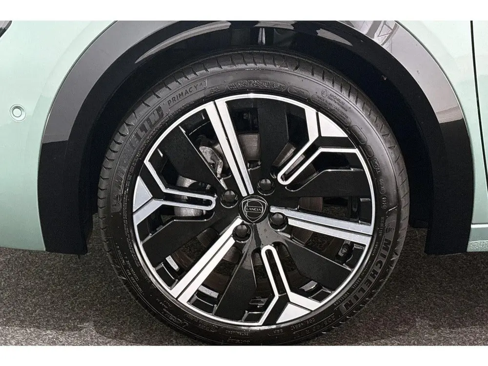 Lancia Ypsilon 1.2 Turbo Hybrid LX Automaat Camera Apple Car uit 2025, foto 19