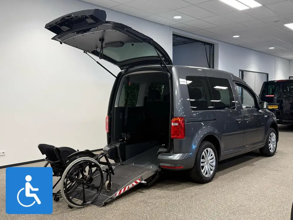 Volkswagen Caddy L1 Rolstoelauto 3+1 of 5+0 uit 2019, foto 2