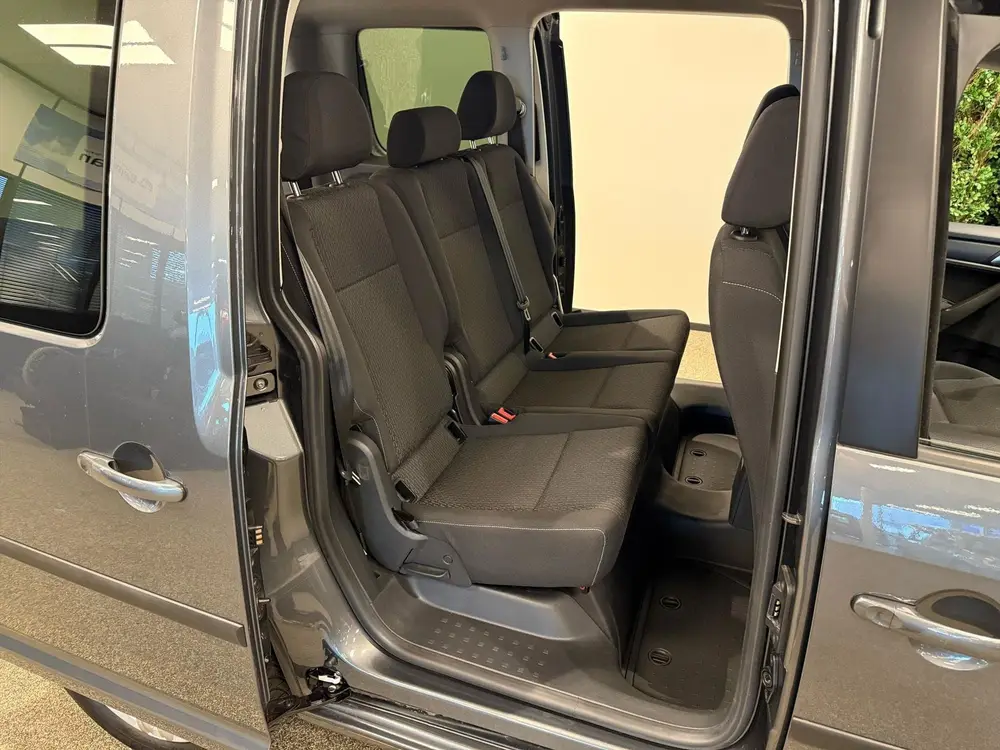 Volkswagen Caddy L1 Rolstoelauto 3+1 of 5+0 uit 2019, foto 6