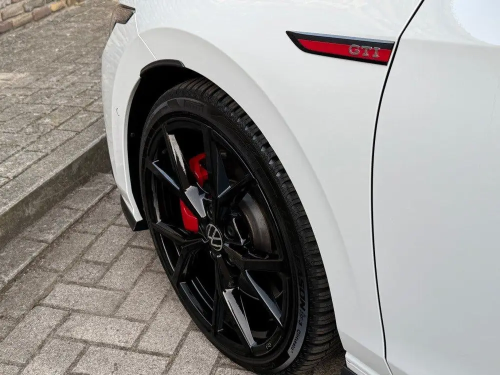 Volkswagen Golf 2.0 TSI GTI Panodak Leer Stoelverkoeling Hea uit 2023, foto 16