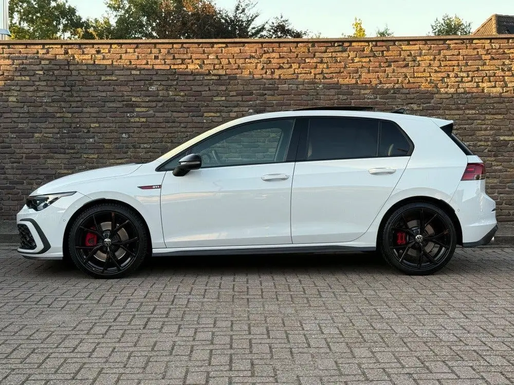 Volkswagen Golf 2.0 TSI GTI Panodak Leer Stoelverkoeling Hea uit 2023, foto 7