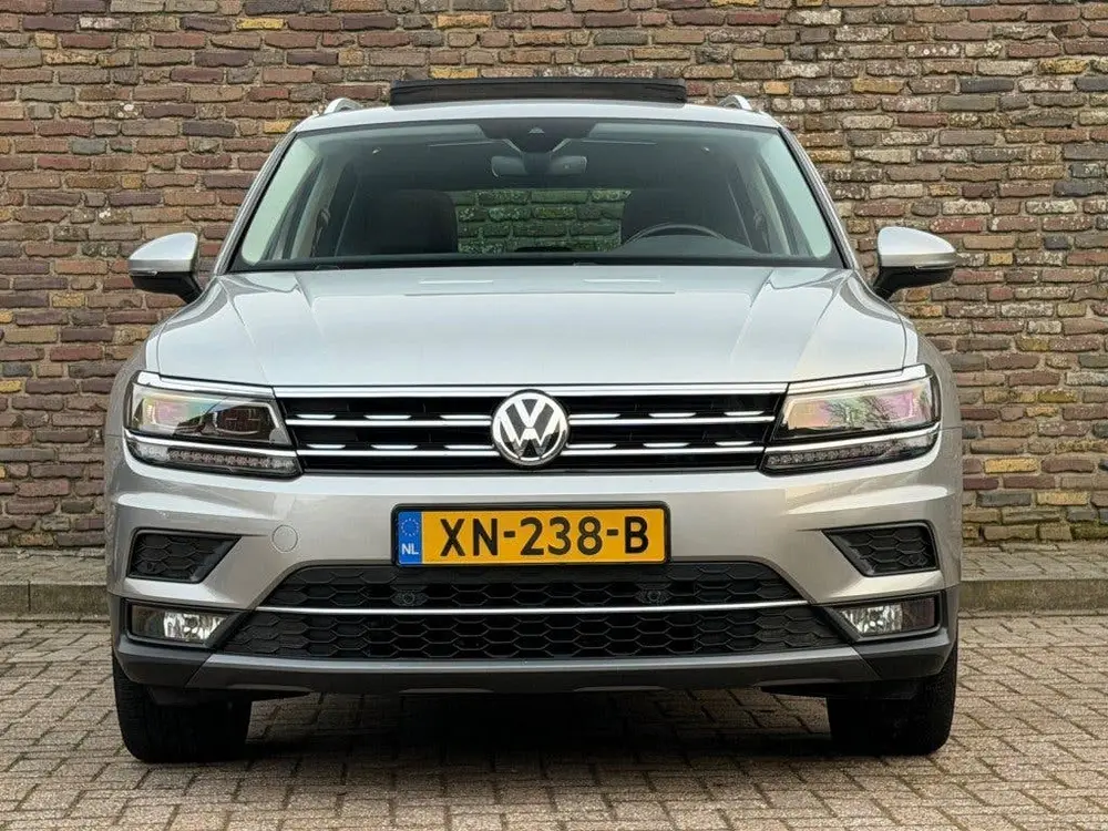 Volkswagen TIGUAN 1.5 TSI DSG HIGHLINE Panodak Trekhaak Virt uit 2019, foto 6