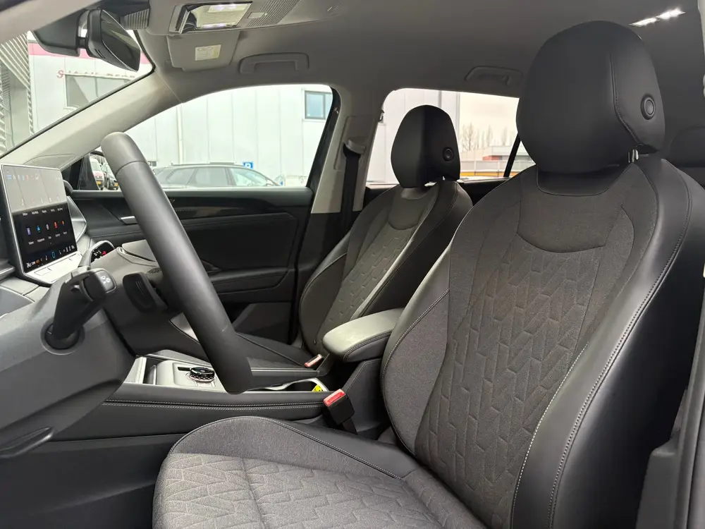 Volkswagen Tayron 1.5 eTSI 150 pk Life 7-DSG uit 2025, foto 10