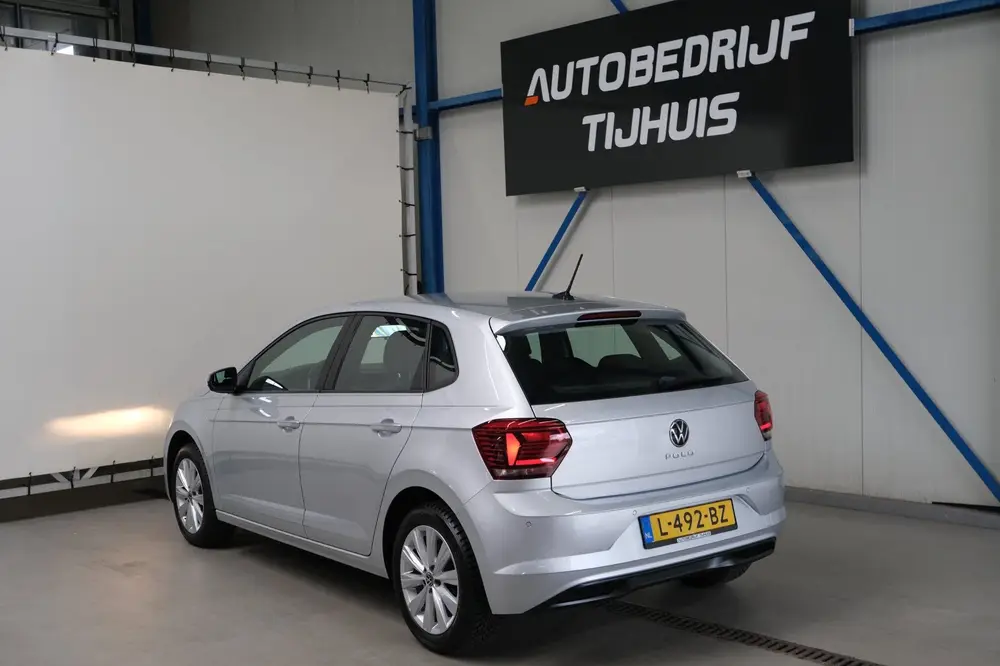 Volkswagen Polo 1.0 TSI Highline - N.A.P. Airco, Cruise, Car uit 2021, foto 4