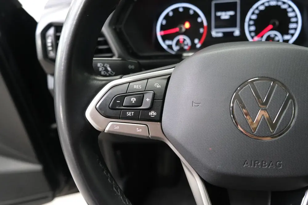 Volkswagen T-Cross 1.0 TSI Life - N.A.P. Airco, Cruise, Navi uit 2021, foto 17