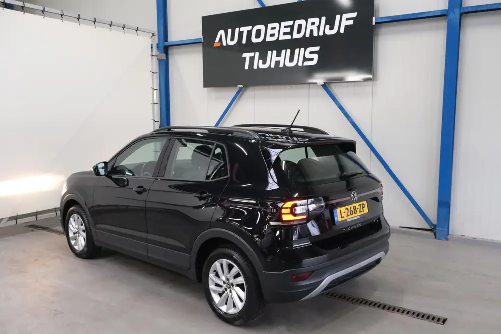 Volkswagen T-Cross 1.0 TSI Life - N.A.P. Airco, Cruise, Navi uit 2021, foto 4