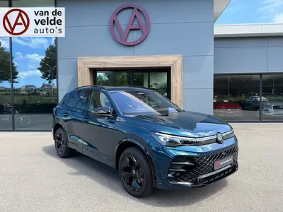 Volkswagen Tiguan 1.5 eHybrid R-Line | Black line | 360 Came uit 2025