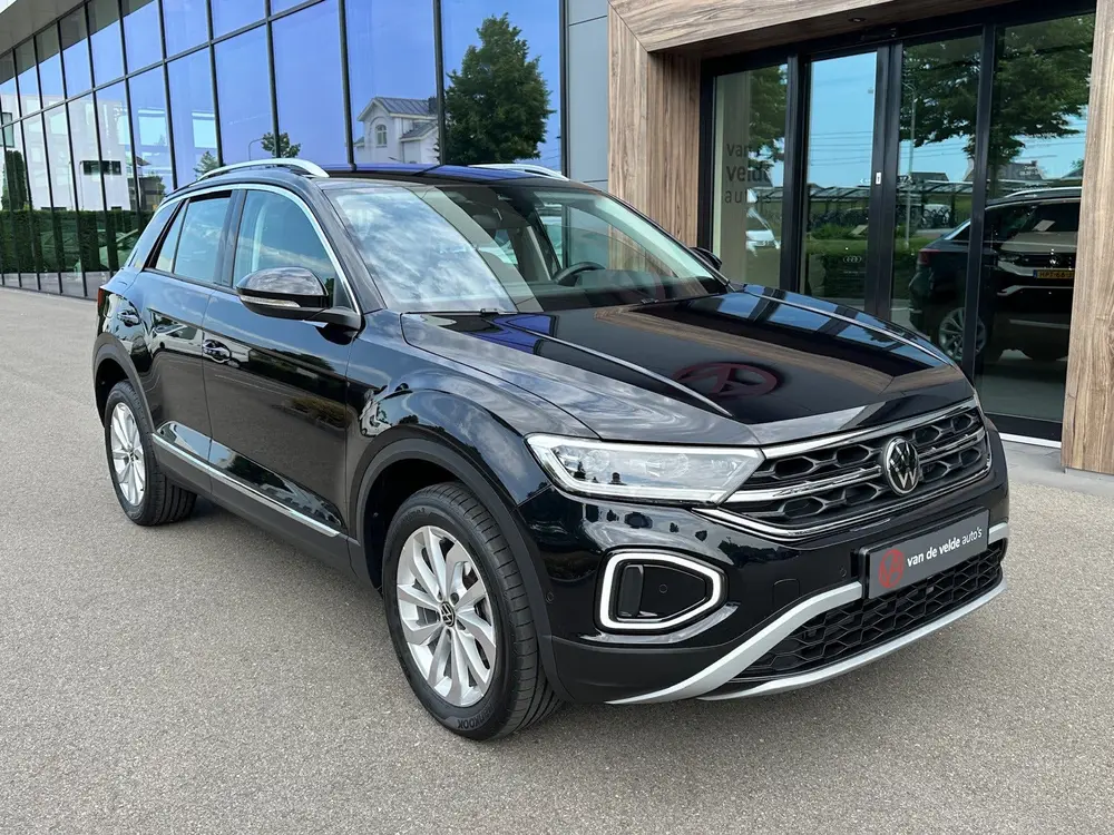 Volkswagen T-Roc 1.5 TSI 150pk DSG Style Carplay | Camera | uit 2024, foto 3
