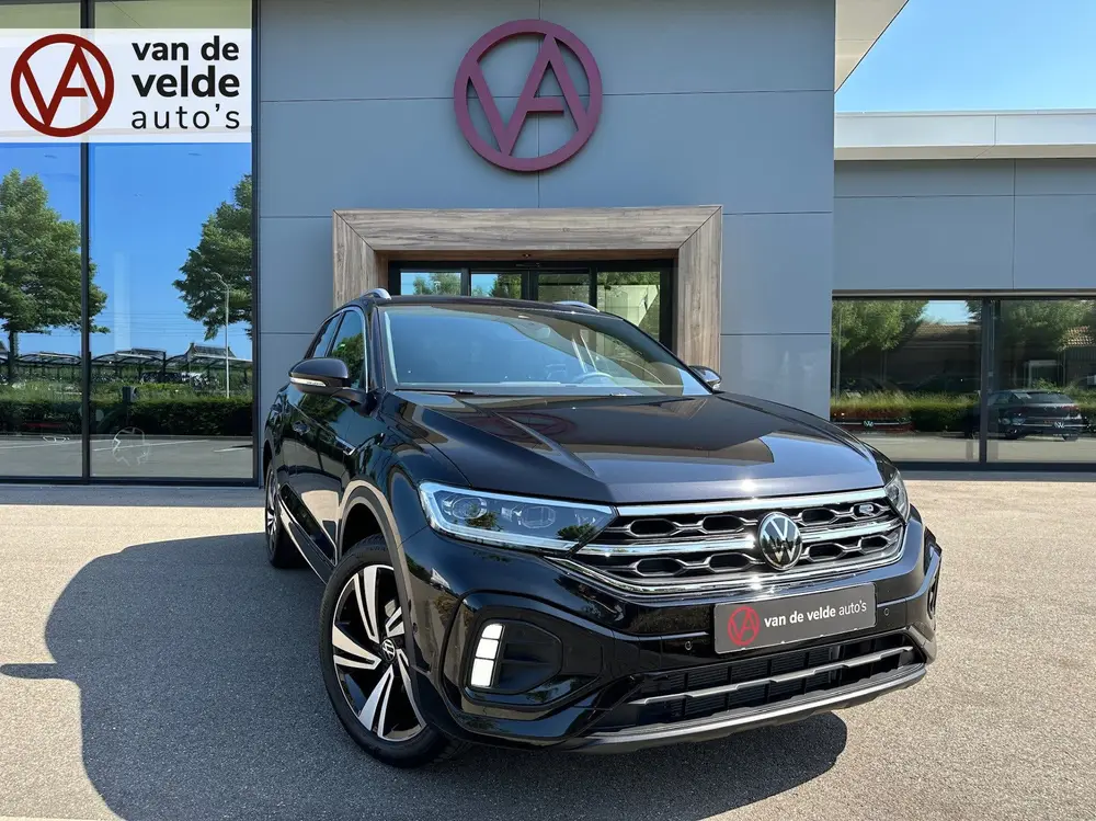 Volkswagen T-Roc 1.5 TSI 150pk DSG R-Line | Camera | Keyless uit 2025