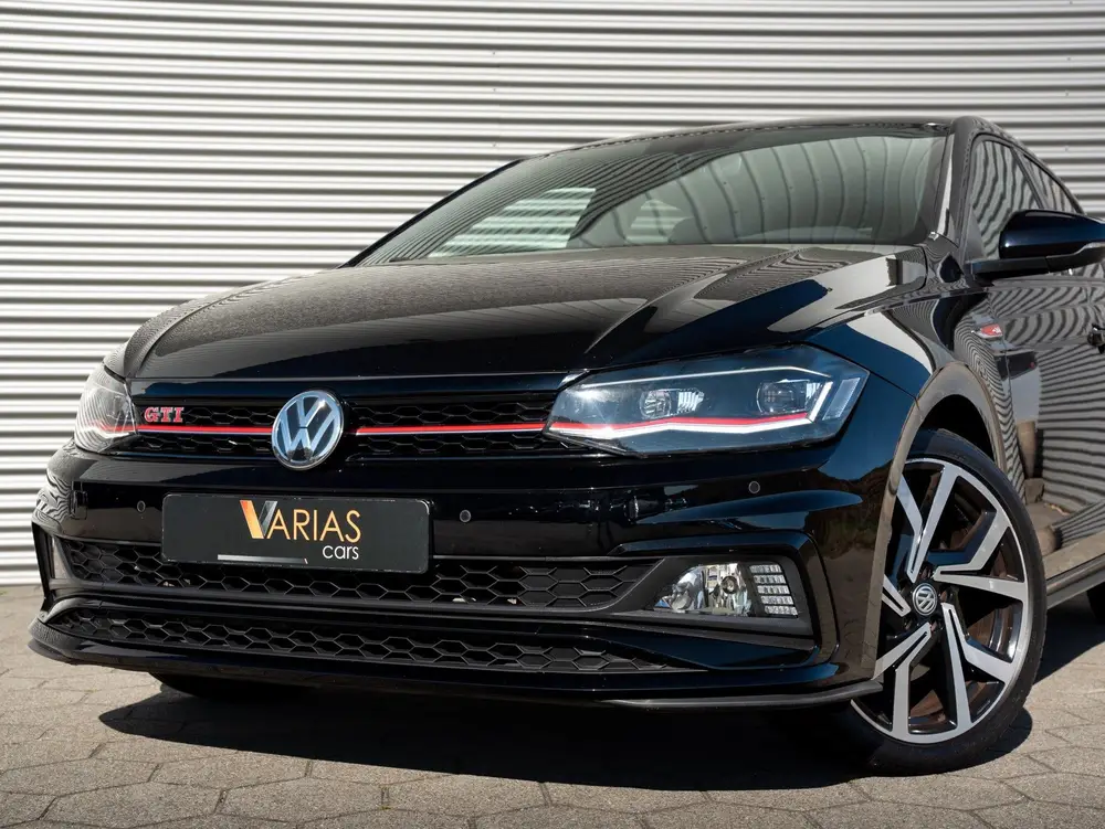 Volkswagen Polo 2.0 TSI GTI Alcantara Camera Virtual Keyless uit 2019, foto 2
