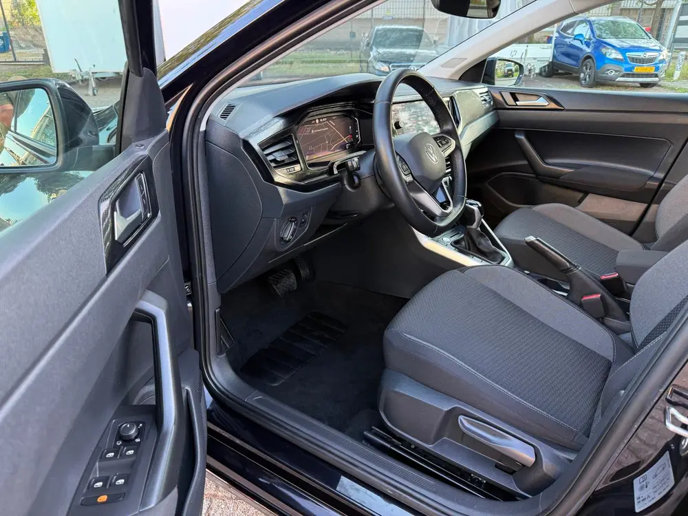Volkswagen Polo 1.0 TSI 2023 DSG AUT SPORT KEYLESS VIRTUAL C uit 2023, foto 13
