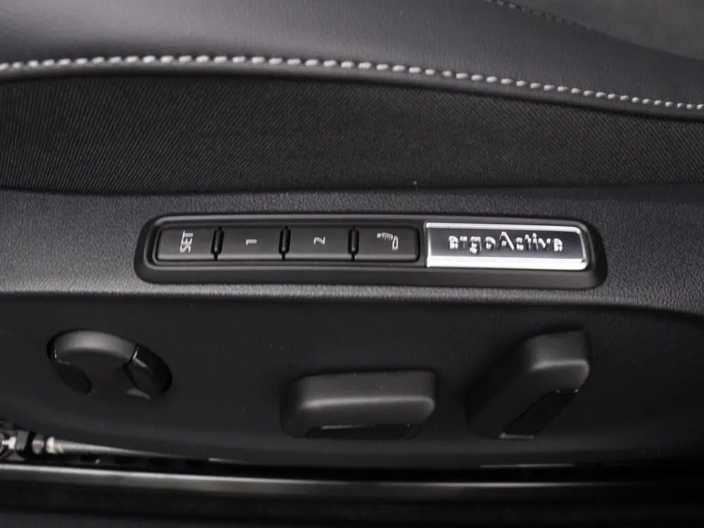 Volkswagen ID.7 Pro Business 77 kWh 286PK | Automaat | Navig uit 2025, foto 18