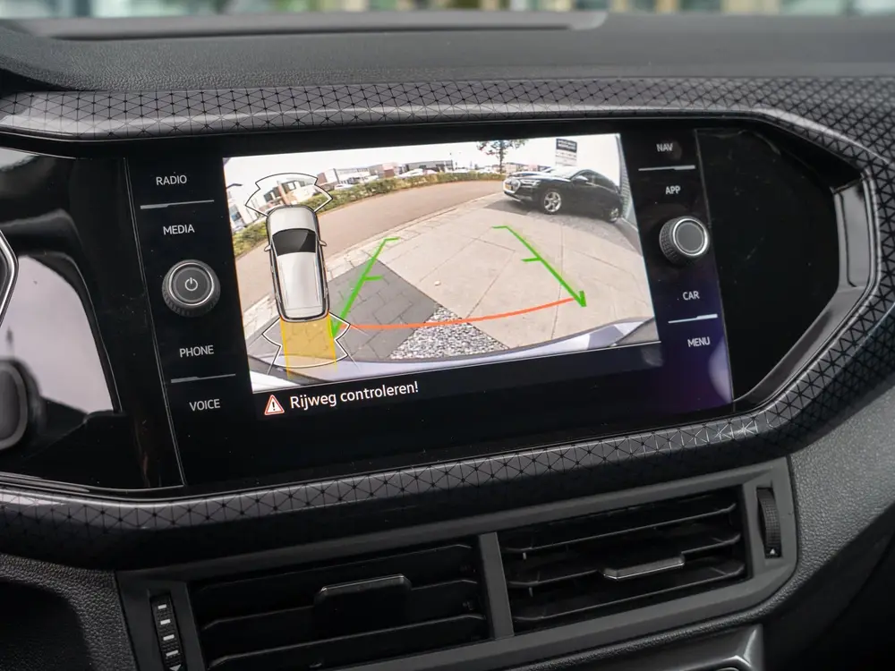 Volkswagen T-Cross 1.0 TSI Style 115pk Automaat | Cockpit | uit 2022, foto 12