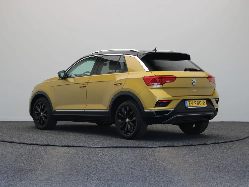 Volkswagen T-Roc 1.0 TSI Style | verwarmde spiegels | climat uit 2019, foto 2