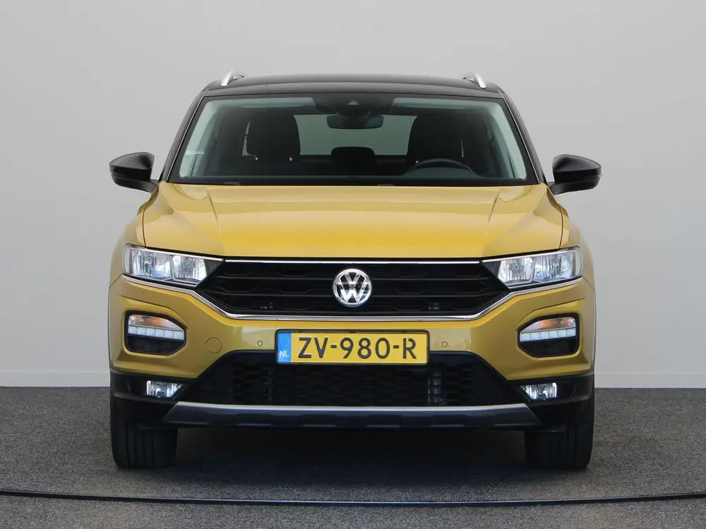 Volkswagen T-Roc 1.0 TSI Style | verwarmde spiegels | climat uit 2019, foto 6