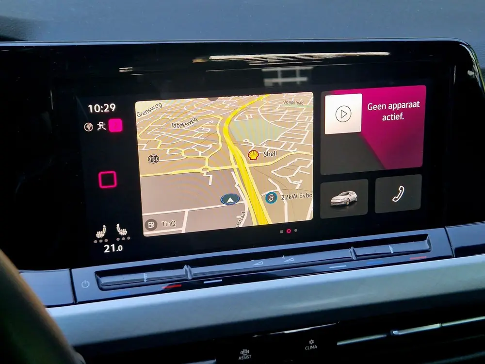 Volkswagen Golf 1.0 eTSI Life Business / Carplay / Stoelverw uit 2022, foto 10