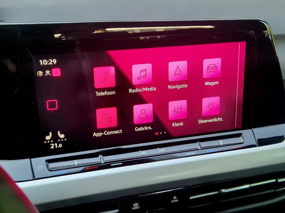 Volkswagen Golf 1.0 eTSI Life Business / Carplay / Stoelverw uit 2022, foto 11