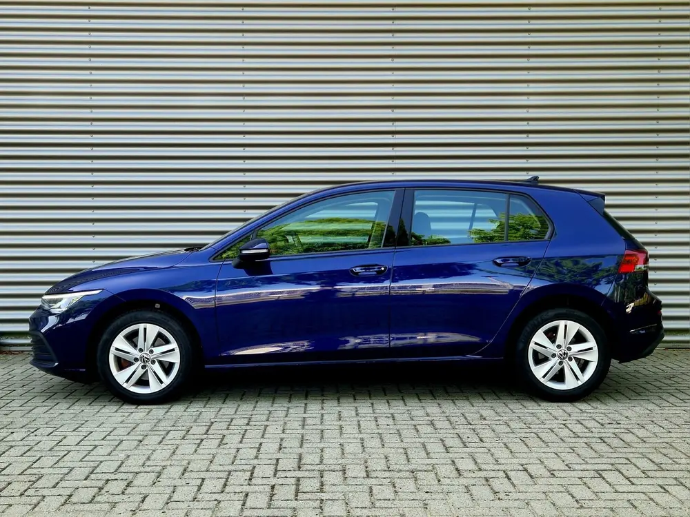 Volkswagen Golf 1.0 eTSI Life Business / Carplay / Stoelverw uit 2022, foto 7