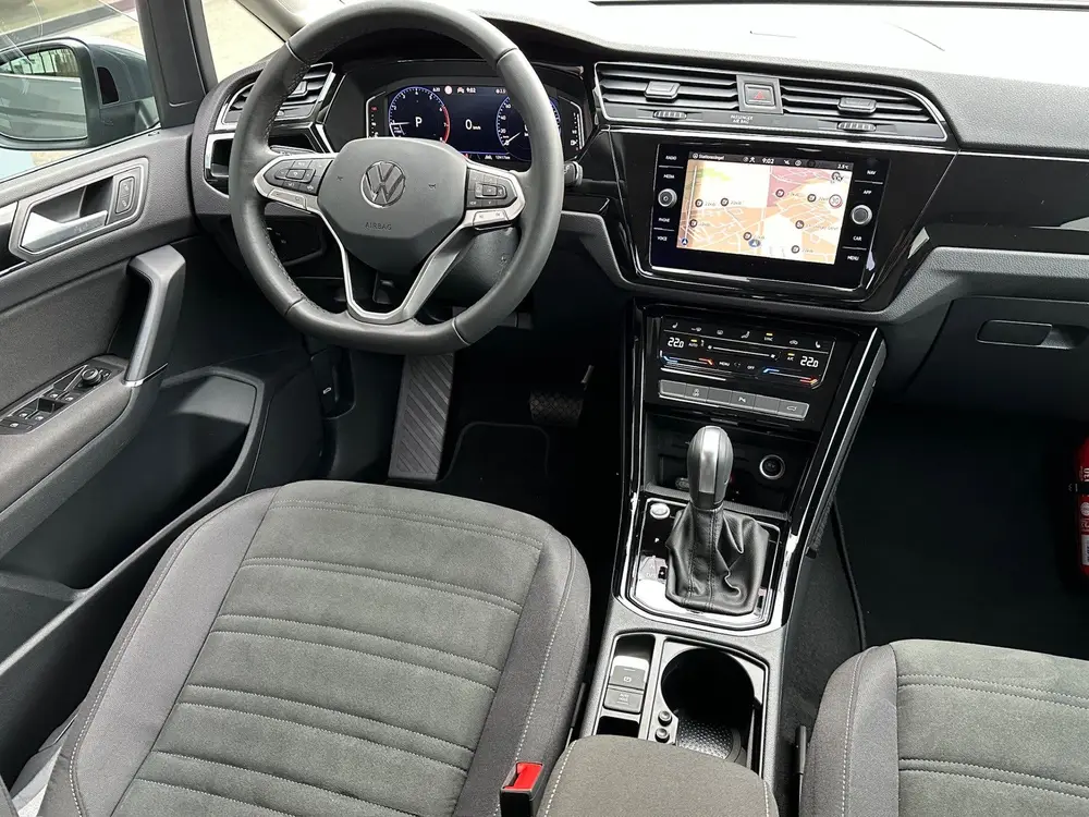 Volkswagen Touran 1.5 TSI 150pk DSG Highline 7-persoons | Do uit 2024, foto 12