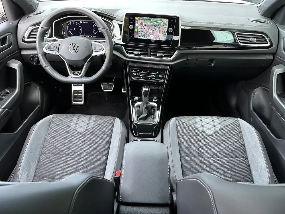 Volkswagen T-Roc 1.5 TSI 150pk DSG R-Line | Camera | Keyless uit 2024, foto 10