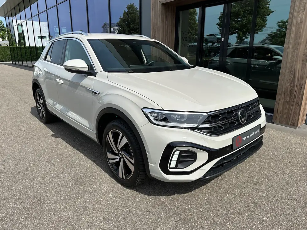 Volkswagen T-Roc 1.5 TSI 150pk DSG R-Line | Camera | Keyless uit 2024, foto 4