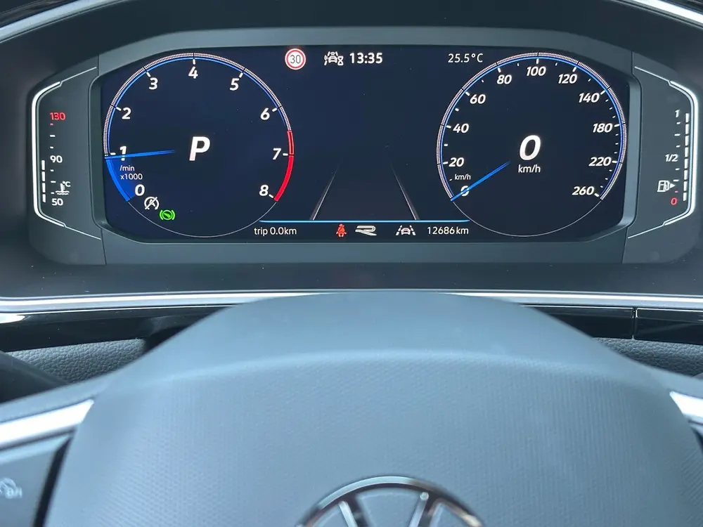 Volkswagen T-Roc 1.5 TSI 150pk DSG R-Line | Camera | Keyless uit 2025, foto 11