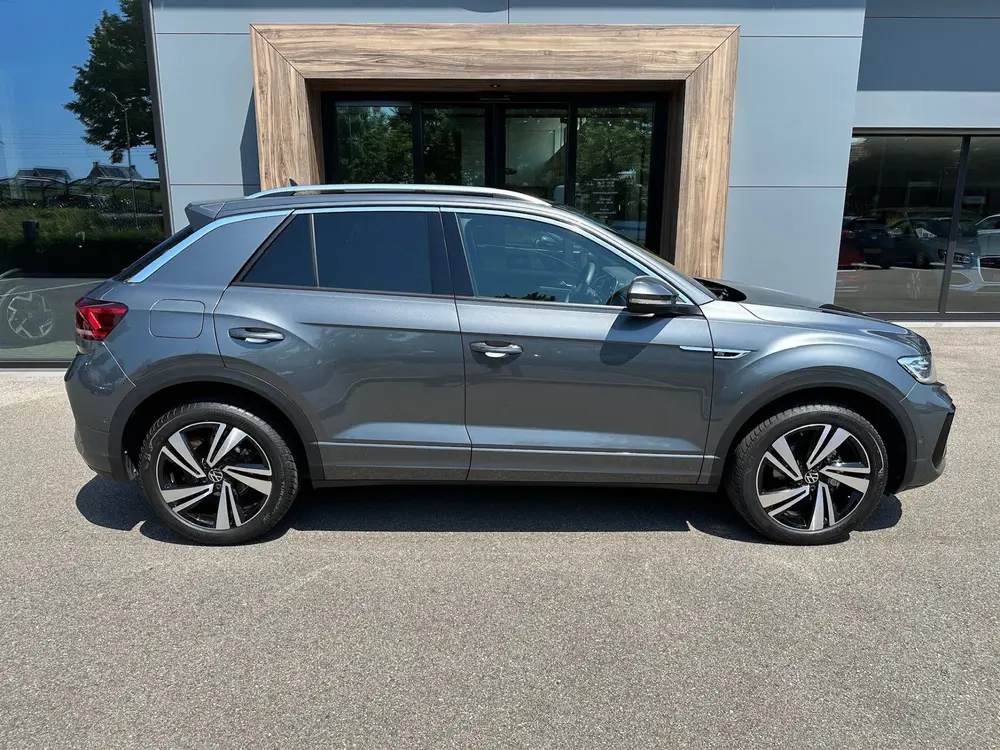 Volkswagen T-Roc 1.5 TSI 150pk DSG R-Line | Camera | Keyless uit 2025, foto 2
