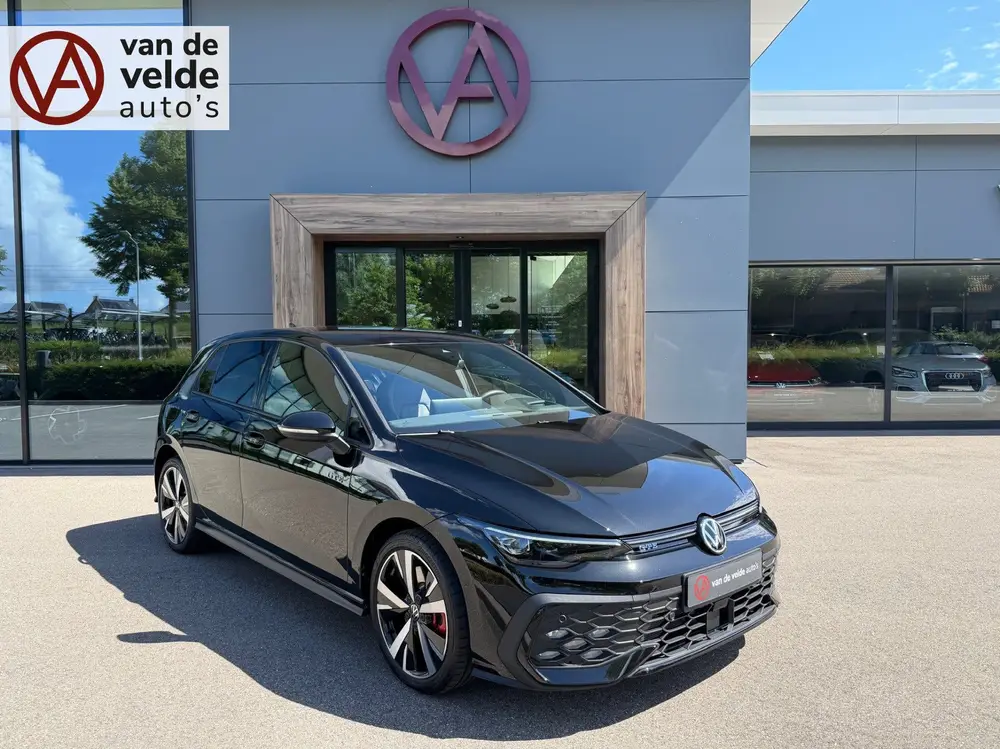 Volkswagen Golf 1.5 eHybrid GTE 272pk | Trekhaak | Led mistl uit 2025