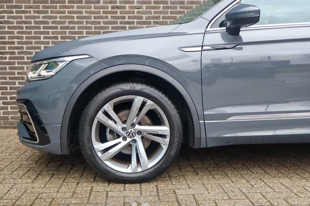 Volkswagen Tiguan 1.5 TSI 150pk DSG R-Line Business+ | Trekh uit 2020, foto 15