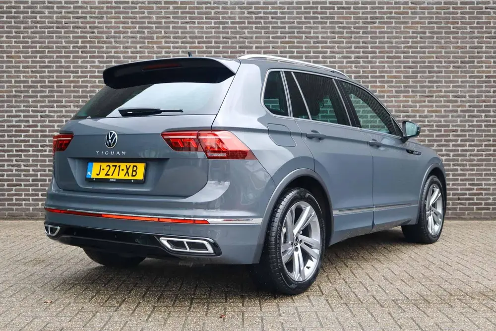Volkswagen Tiguan 1.5 TSI 150pk DSG R-Line Business+ | Trekh uit 2020, foto 2