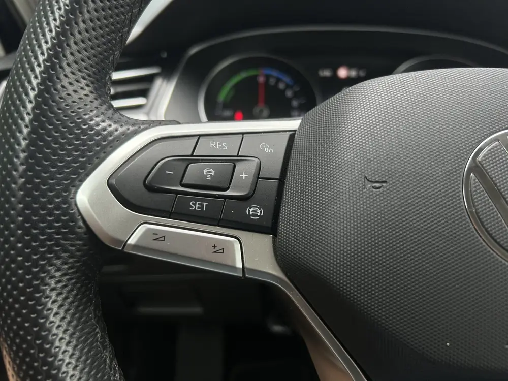 Volkswagen Passat Variant 1.4 TSI PHEV GTE 1e EIGENAAR NAVI uit 2021, foto 16