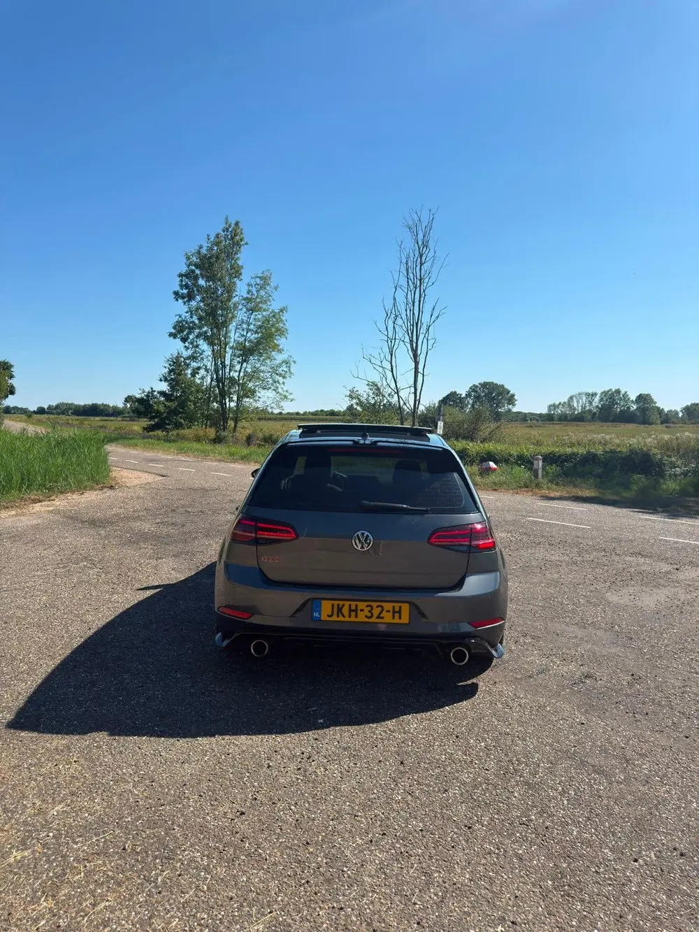 Volkswagen Golf VII Golf 2.0 TSI 245pk 7-DSG 2019 Grijs uit 2019, foto 4