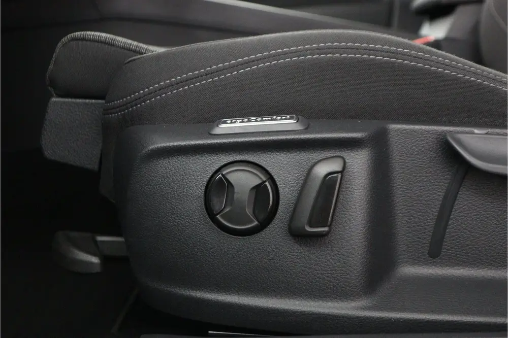 Volkswagen Passat Variant 1.6 TDI Comfort Business | Camera uit 2019, foto 11