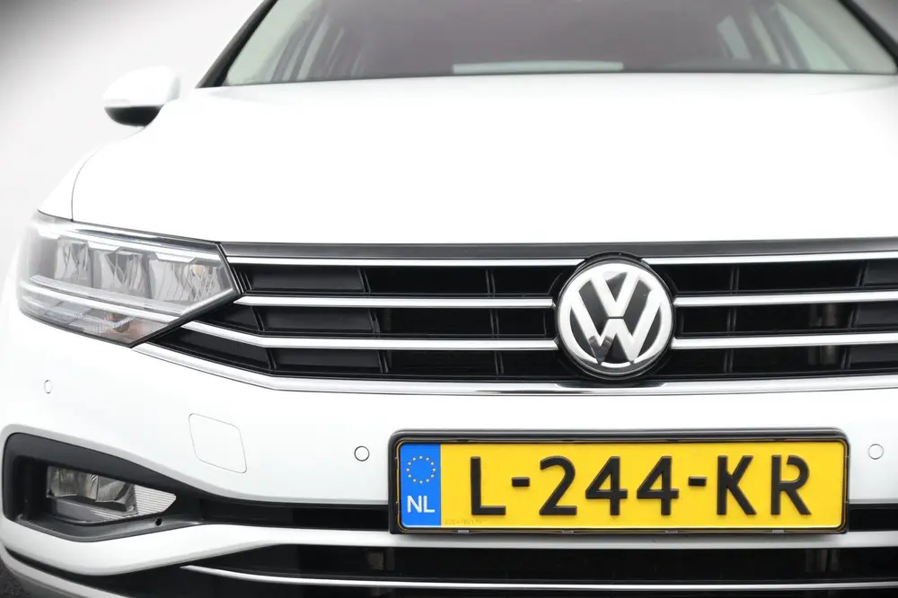 Volkswagen Passat Variant 1.6 TDI Comfort Business | Camera uit 2019, foto 6