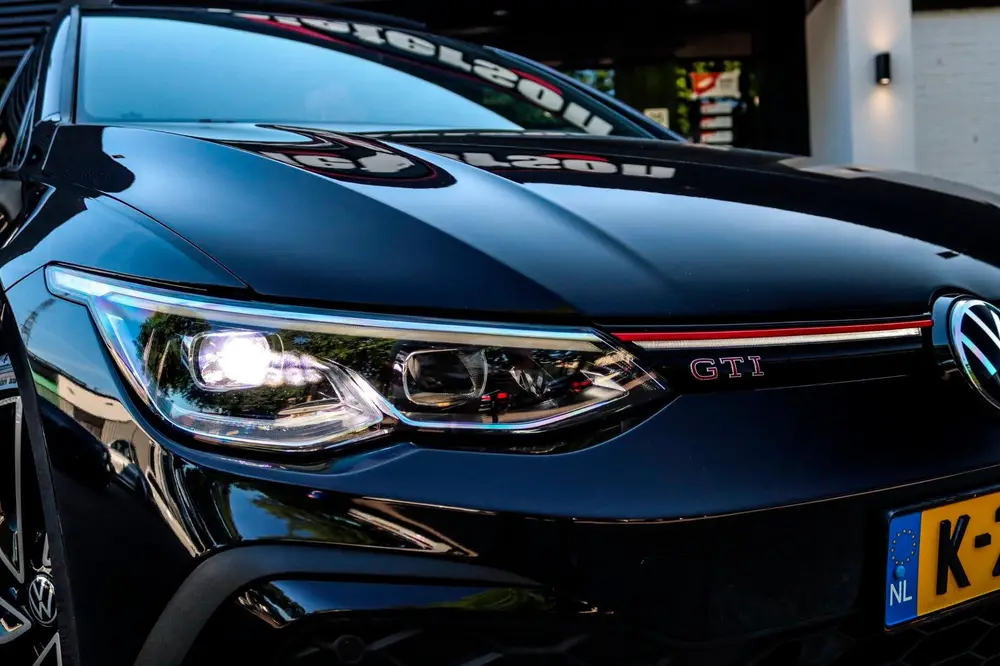 Volkswagen Golf 2.0 TSI GTI PANO IQ LIGHT SFEER CARPLAY uit 2020, foto 6