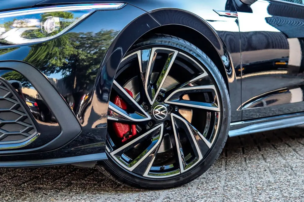 Volkswagen Golf 2.0 TSI GTI PANO IQ LIGHT SFEER CARPLAY uit 2020, foto 8