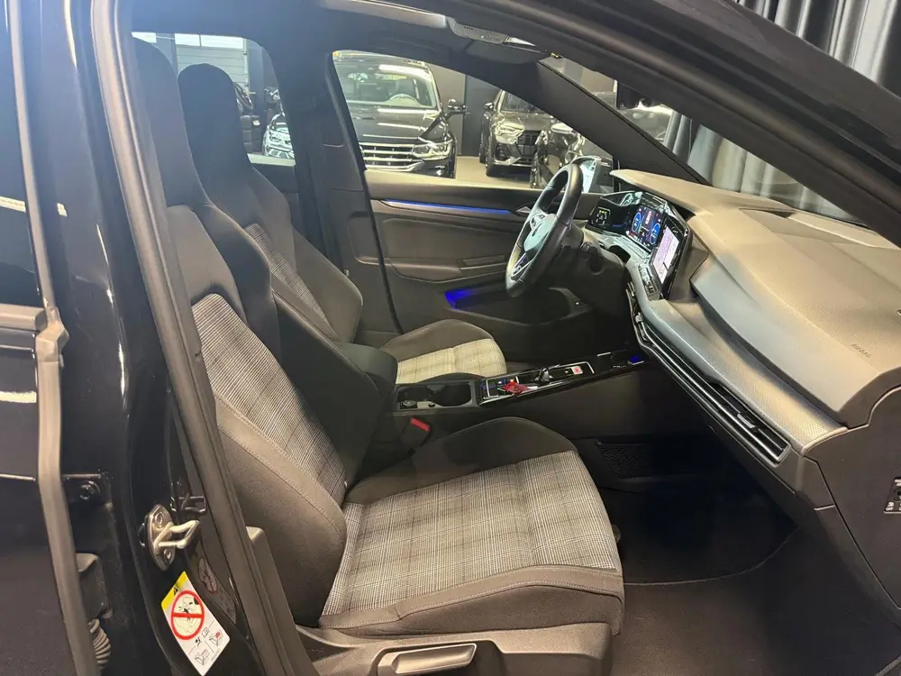 Volkswagen Golf 1.4 Ehybrid GTE 245 PK|Pano|Sfeer|Navi|Carpl uit 2022, foto 2
