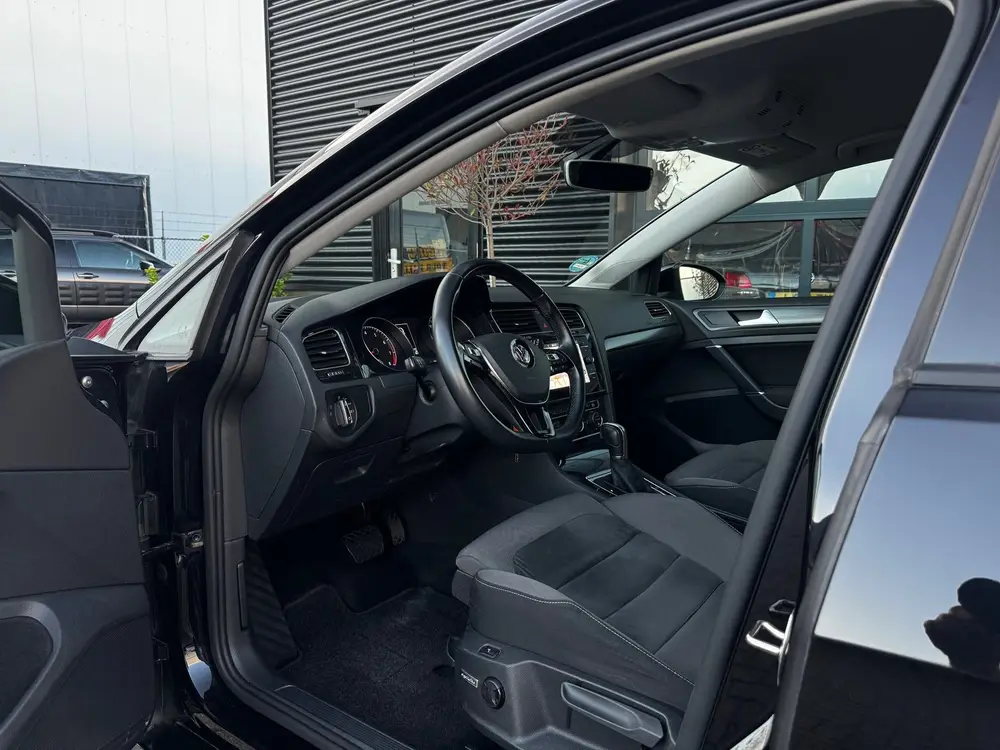 Volkswagen Golf Variant 1.0 TSI Comfortline Business | Trekh uit 2019, foto 4