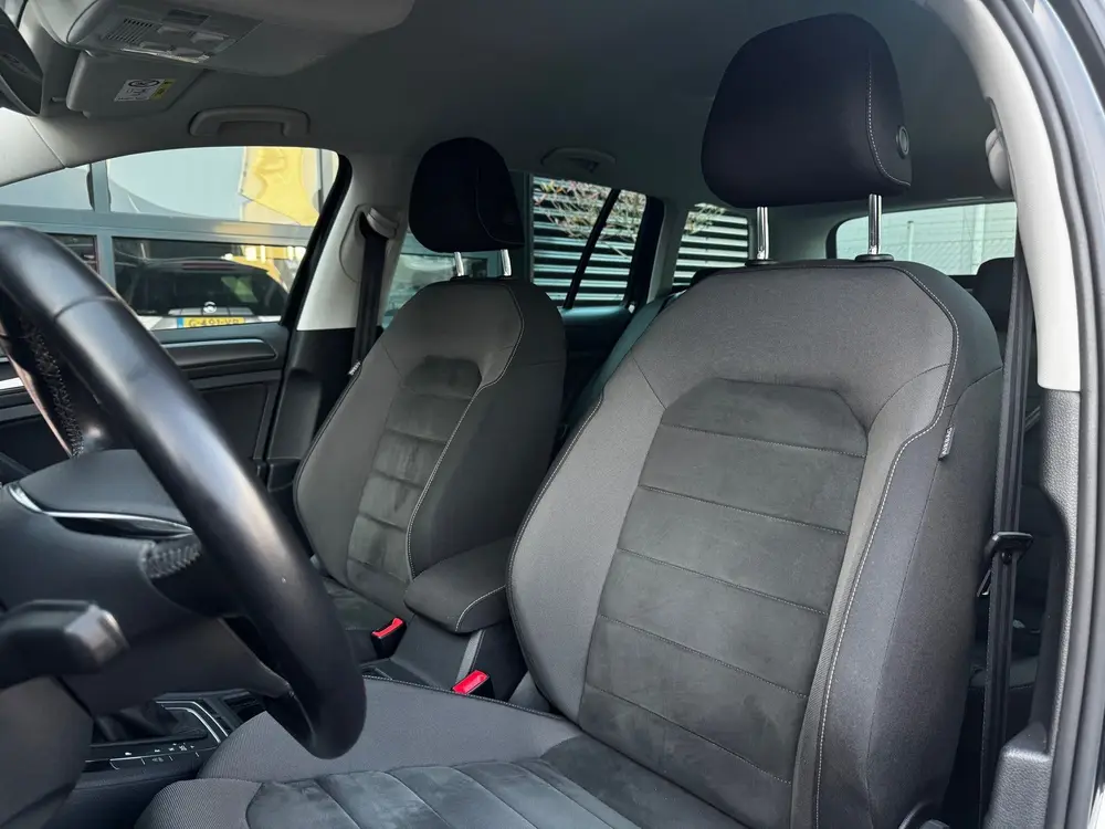 Volkswagen Golf Variant 1.0 TSI Comfortline Business | Trekh uit 2019, foto 5
