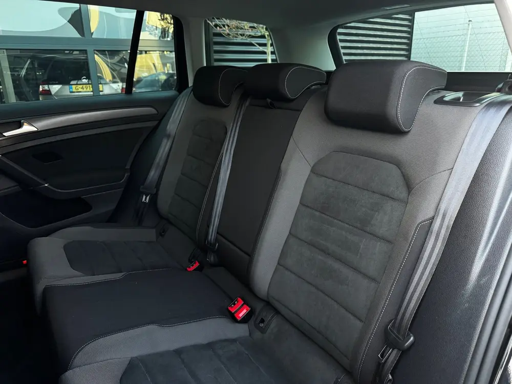 Volkswagen Golf Variant 1.0 TSI Comfortline Business | Trekh uit 2019, foto 8
