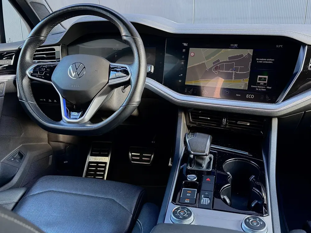 Volkswagen Touareg 3.0 TSi eHybrid, 462PK, 4MOTION, R-Line uit 2020, foto 12