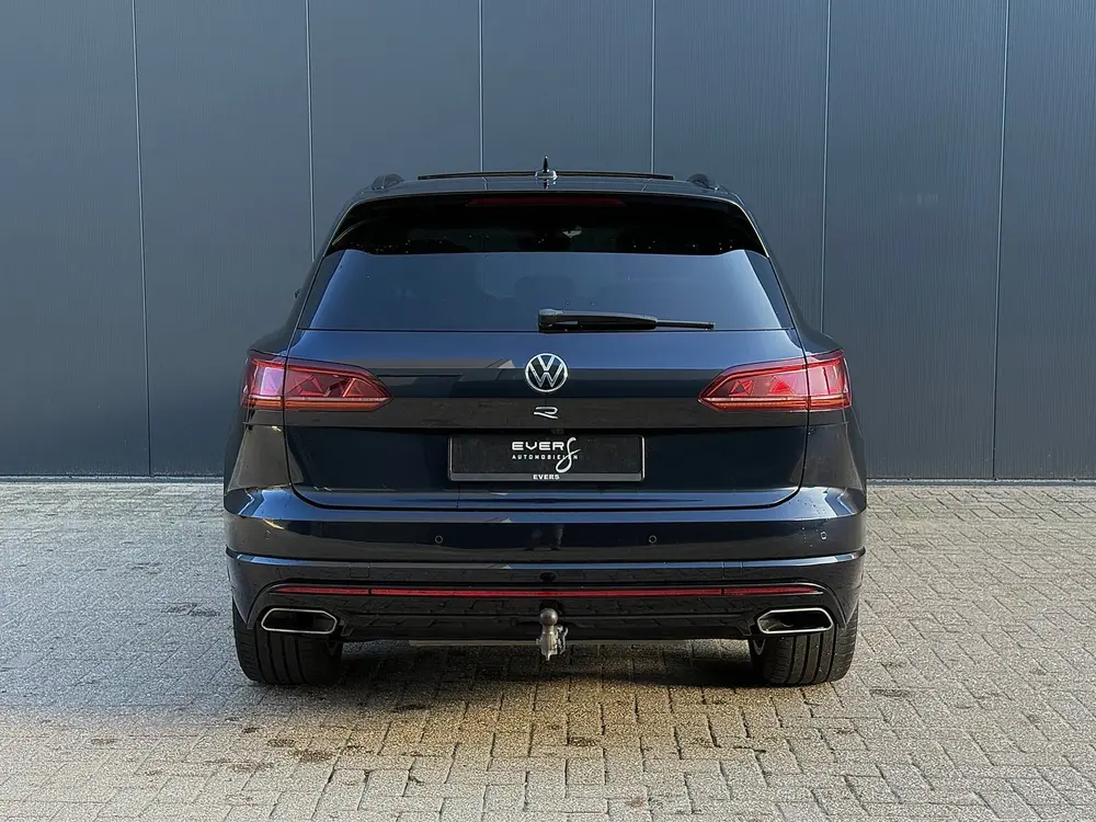 Volkswagen Touareg 3.0 TSi eHybrid, 462PK, 4MOTION, R-Line uit 2020, foto 13