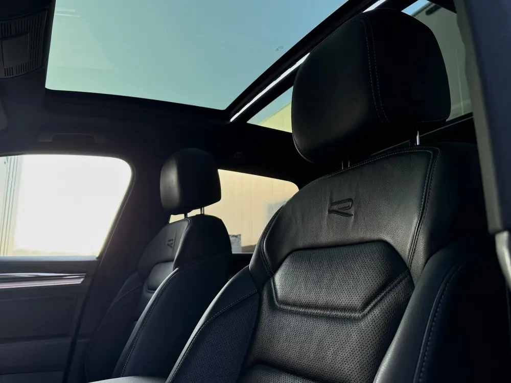 Volkswagen Touareg 3.0 TSi eHybrid, 462PK, 4MOTION, R-Line uit 2020, foto 7