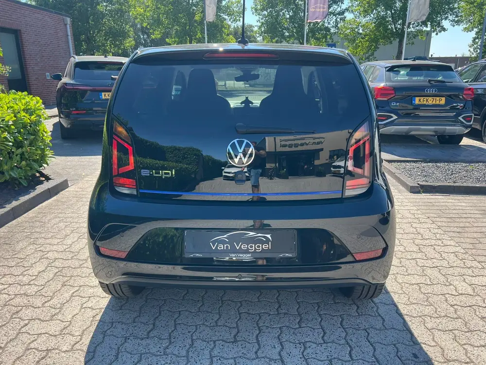 Volkswagen E-Up! e-up pdc, cruise, camera, stoelverw, clima uit 2023, foto 12